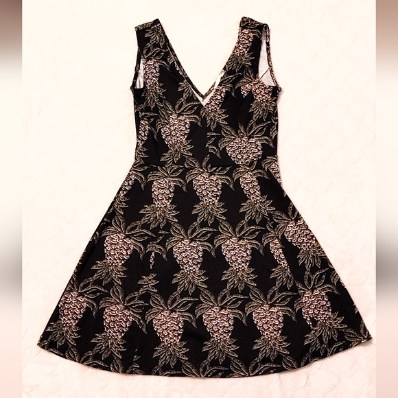 H&M Pineapple Dress - Picture 4 of 6